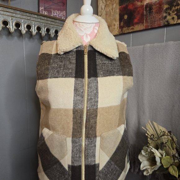 Jackets & Blazers - Sanctuary Fleece Lined Vest